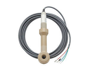 سنسور کانداکتیویتی Indumax CLS50 نصب شده روی خط فرآیندی صنعتی