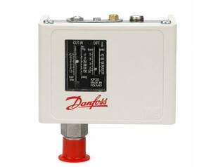 Danfoss KP35 pressure regulator, white box with black cut-in/diff pressure chart and red outlet at bottom.