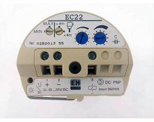 برد الکترونیکی سه سیمه EC22Z اندرس هاوزر با خروجی PNP جهت نصب در سنسورهای Solicap M و اتصال مستقیم به PLC - موجود در فروشگاه دراک